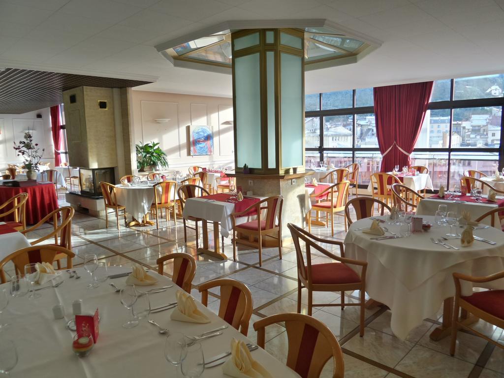 Jura Hotel Restaurant Le Panoramic Сен-Клод Екстер'єр фото