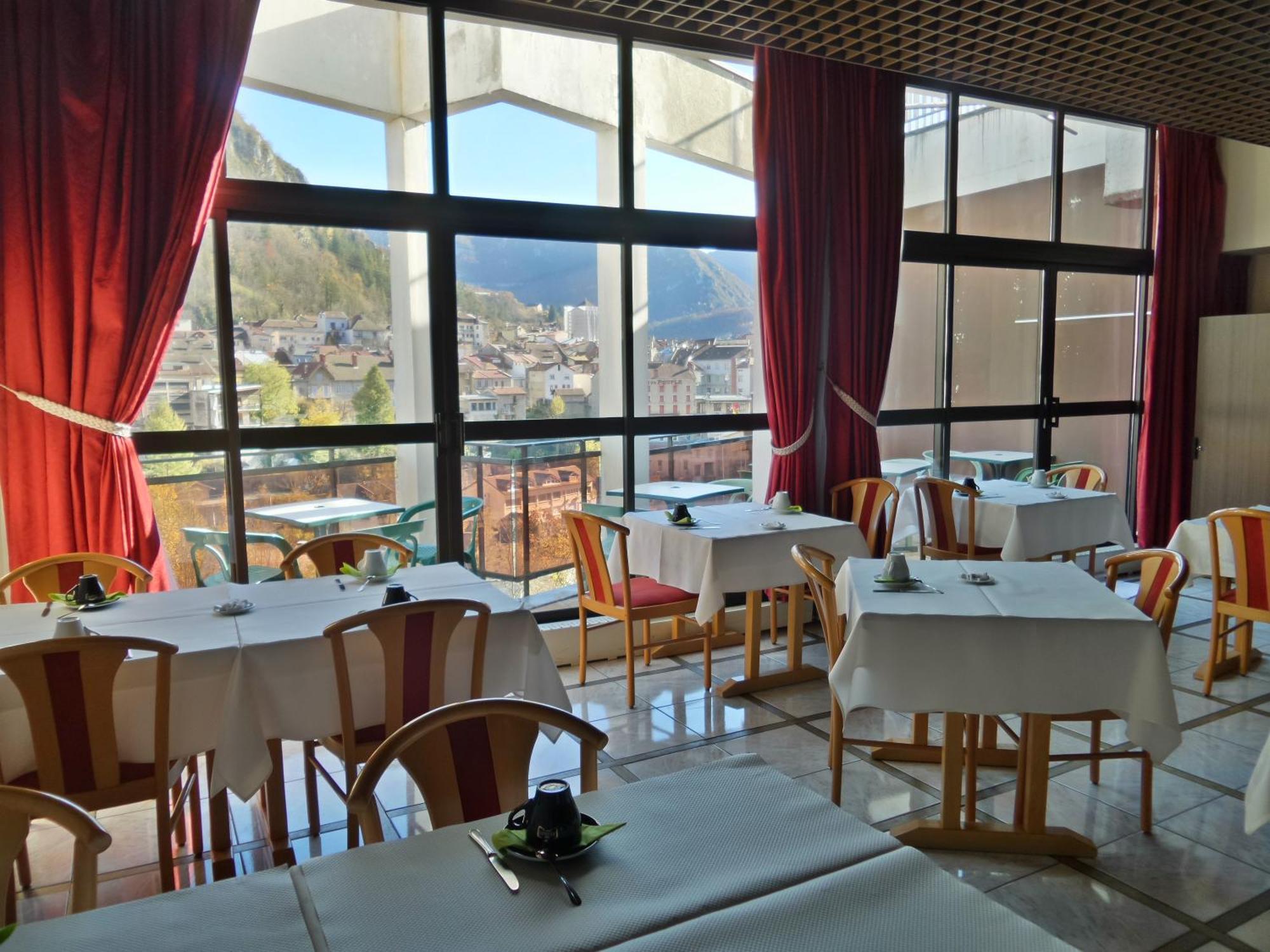 Jura Hotel Restaurant Le Panoramic Сен-Клод Екстер'єр фото